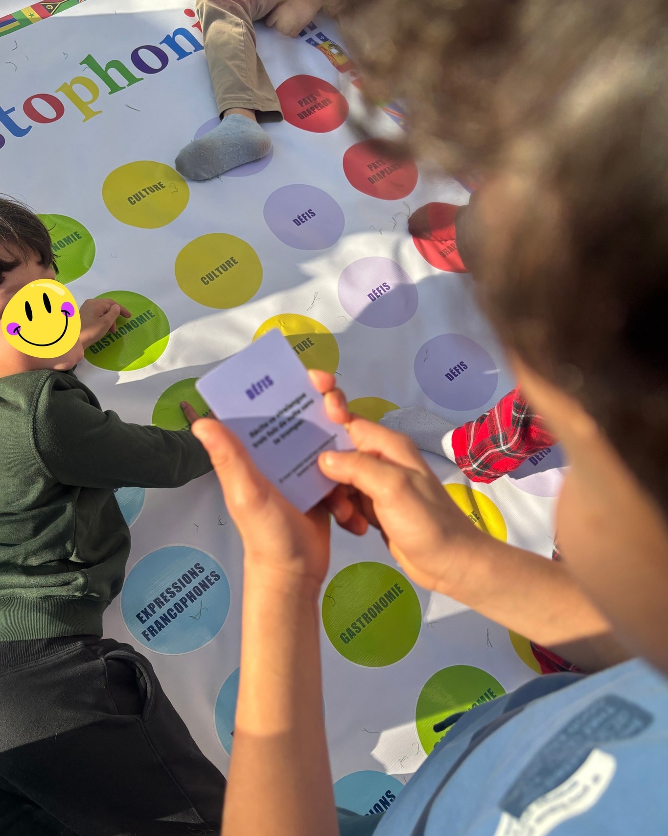 Lire la suite à propos de l’article Les CE2 Rouge du GSRD LAC créent un jeu éducatif sur la Francophonie 🎲📚