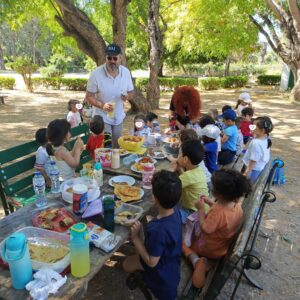 Lire la suite à propos de l’article Sortie scolaire au parc Saada : une journée de découvertes pour la classe de TPS-PS