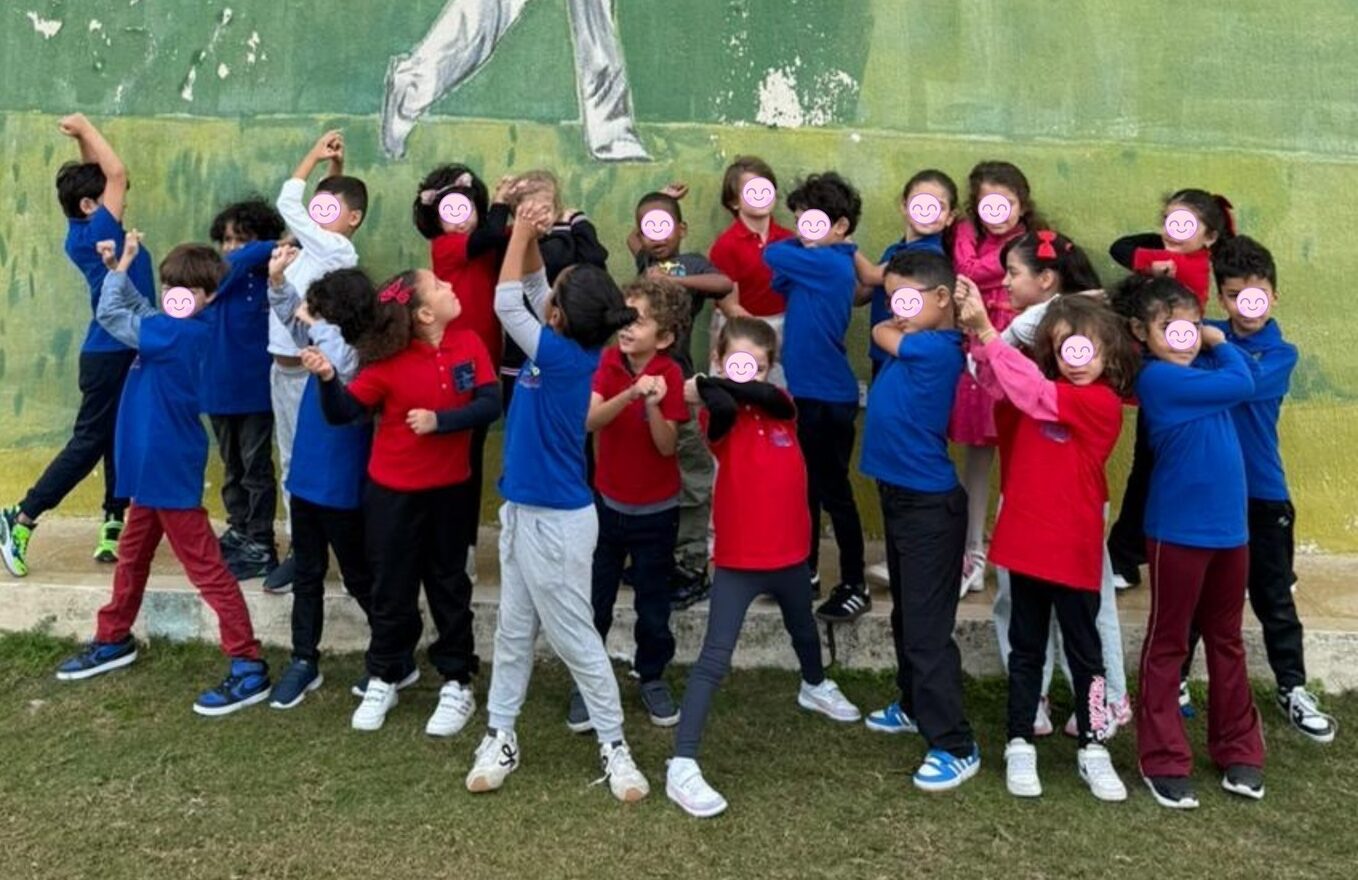 You are currently viewing Les élèves de CP du GSRD des Berges du Lac découvrent le golf